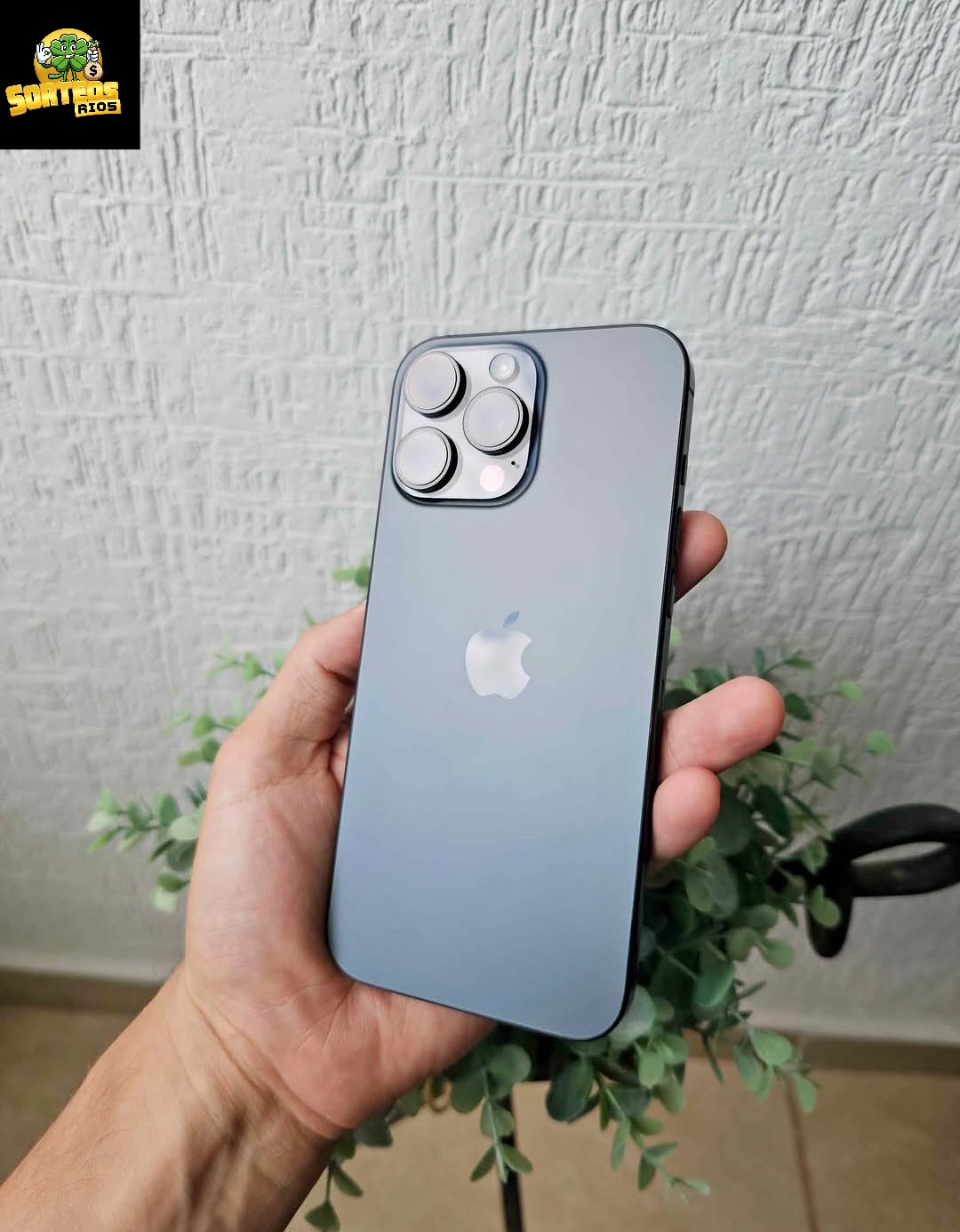iPhone 16 pro Max o $25,000 en efectivo 